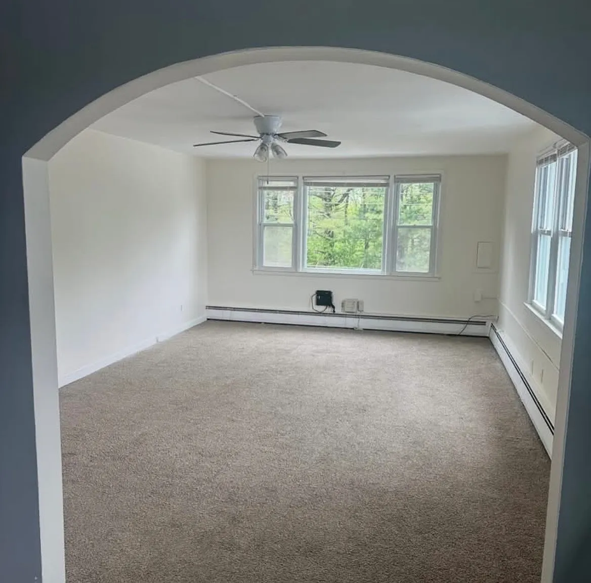 3 bed, 1068 sqft, $2,800 — Photo 2