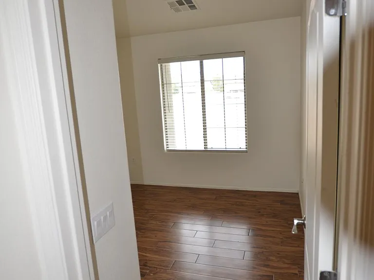 2727 N Price Rd #74 — Photo 22