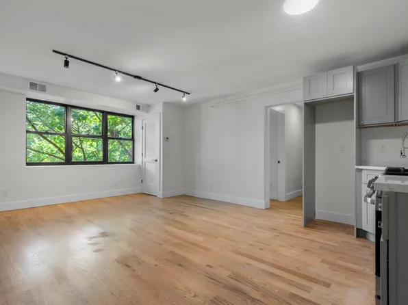 850 West Side Avenue image 12 of 16