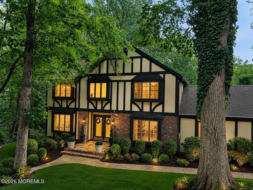 1st image of 19 Stoney Brook Road
