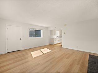3315 Orange Ave, Signal Hill, CA 90755