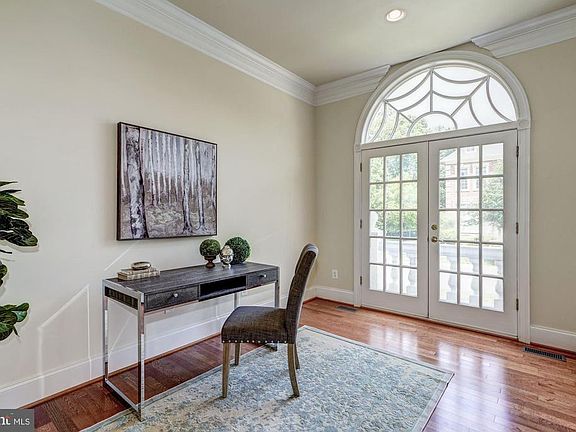 4th image of 11418 Patriot Ln