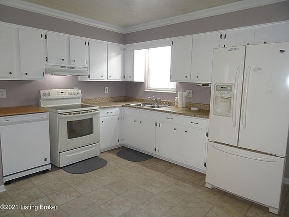 5th image of 5508 Cedarwood Dr