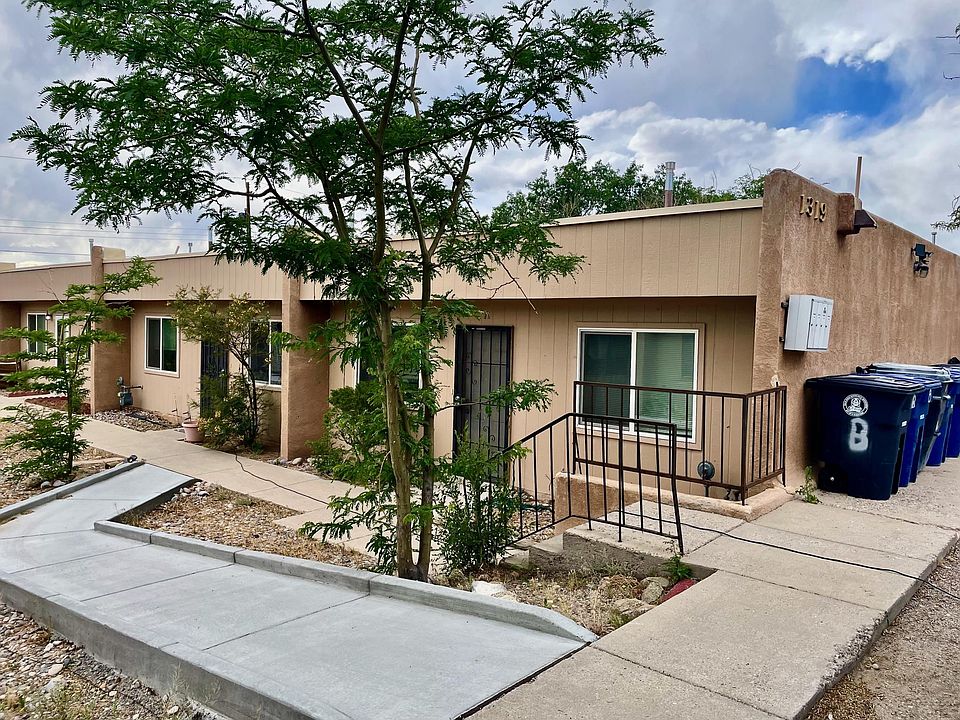 1st image of 1319 Chelwood Park Blvd NE