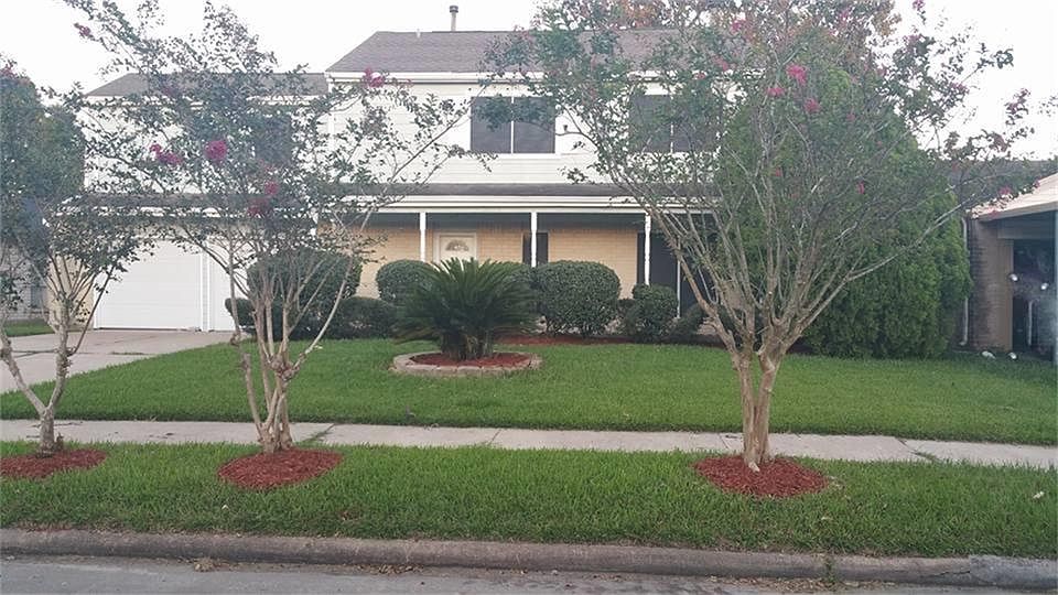 1st image of 3807 Providence Ln