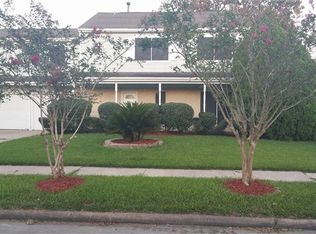 3807 Providence Ln, Pasadena, TX 77505
