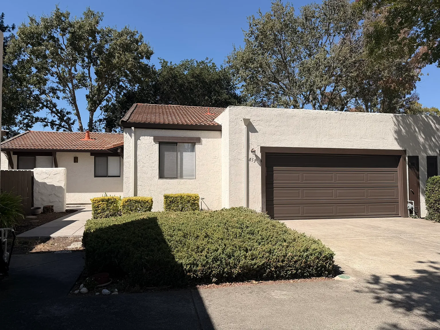 3 bed, 1235 sqft, $2,950 — Photo 3