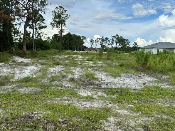 2119-2121 Wilson Rd, Lehigh Acres, FL 33973