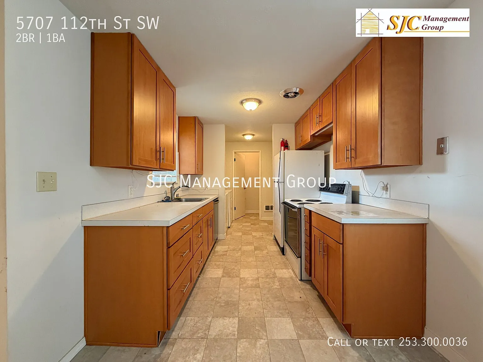 Two bedroom unit for rent in Lakewood — Photo 3