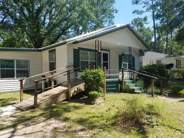 1230 Oak Circle Dr, Bainbridge, GA 39817