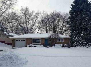 3217 Dartmouth Dr, Rockford, IL