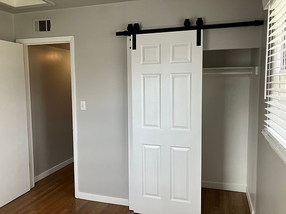 5th image of 1950 Garfield St #2