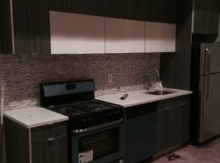 1048 Wyckoff Ave, Flushing, NY 11385