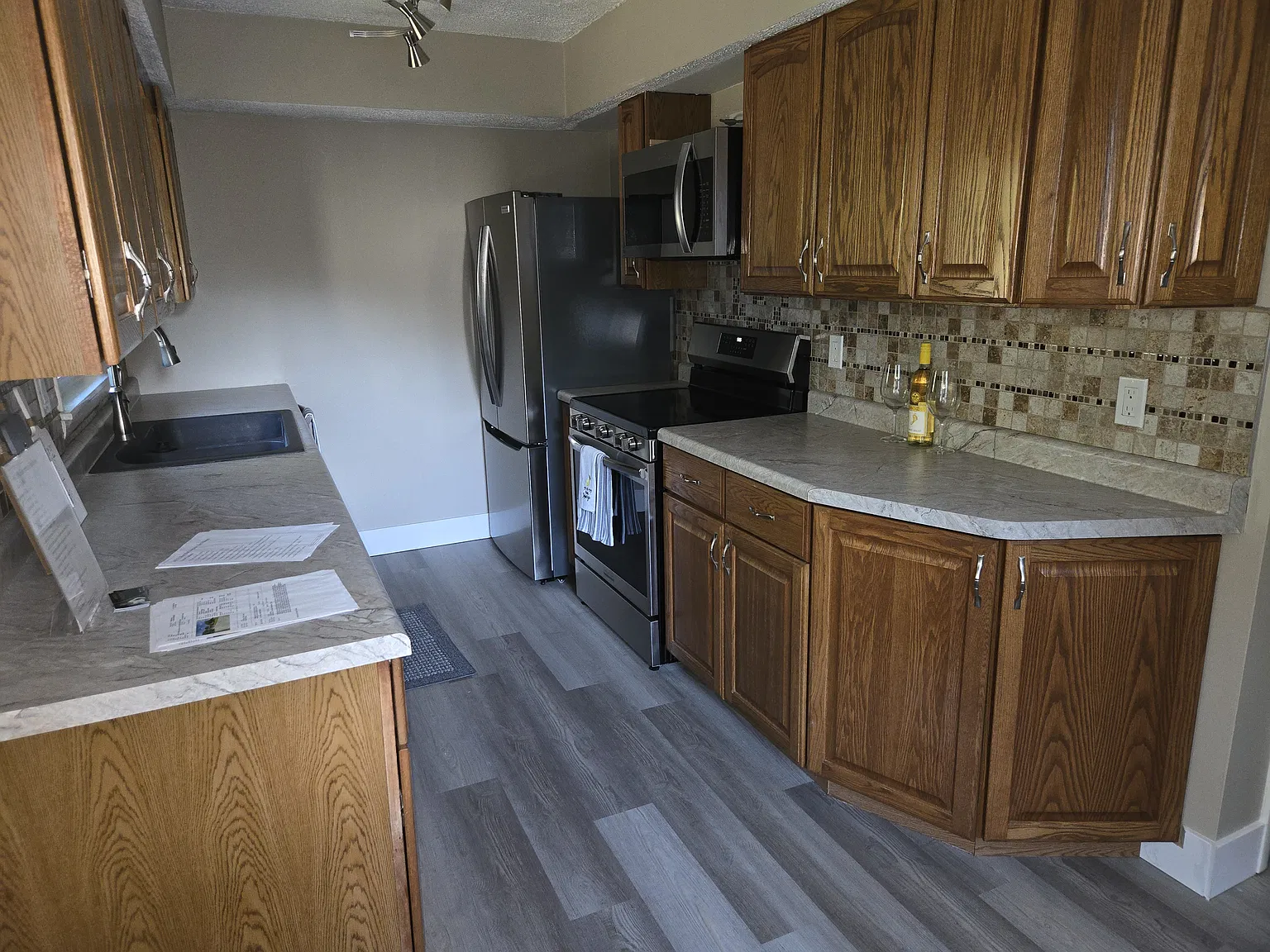1410 E Sheridan Ave — Photo 4