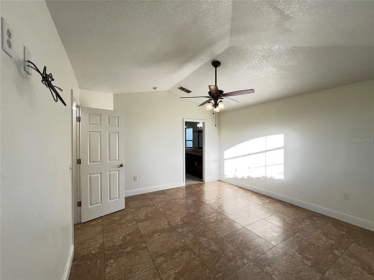 2859 Blooming Alamanda Loop — Photo 35
