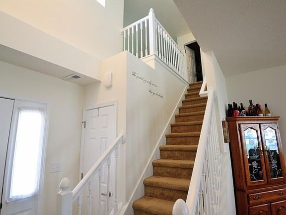3rd image of 984 Kempson Ct