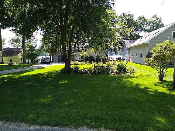 5th image of 451 N Beechwood Dr