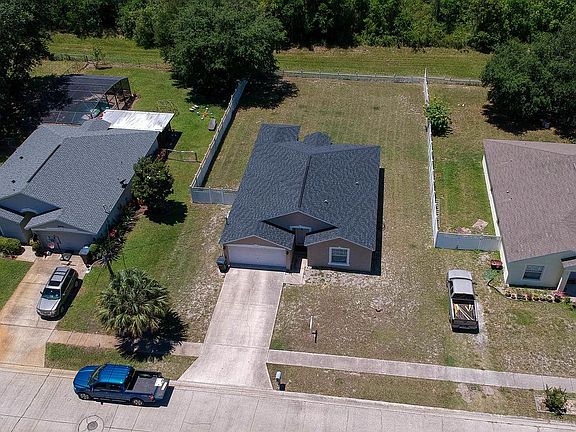 5th image of 1010 Lundy Dr