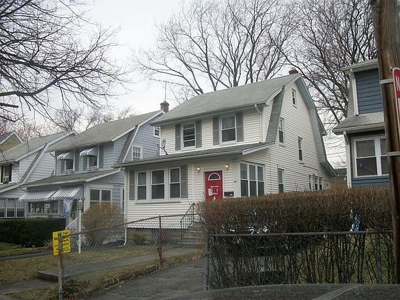 4th image of 68 Burchard Ave