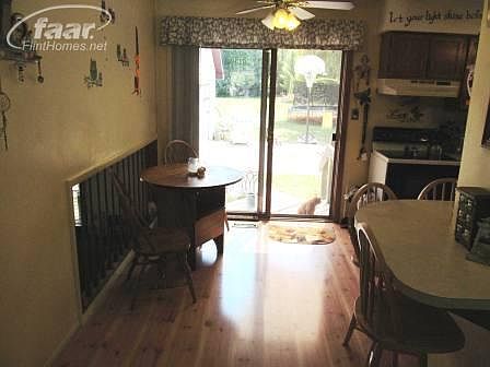 5th image of 4376 Bennett Dr