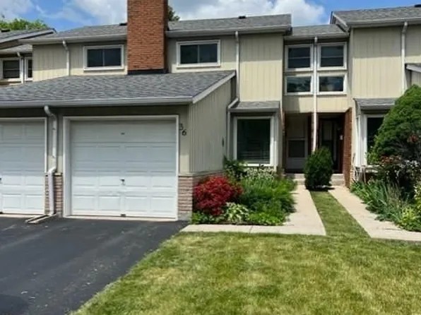 2385 Woodward Ave #36, Burlington, ON L7R 1V2