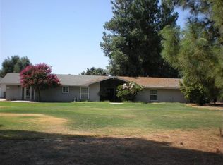 8065 N Locan Ave, Clovis, CA