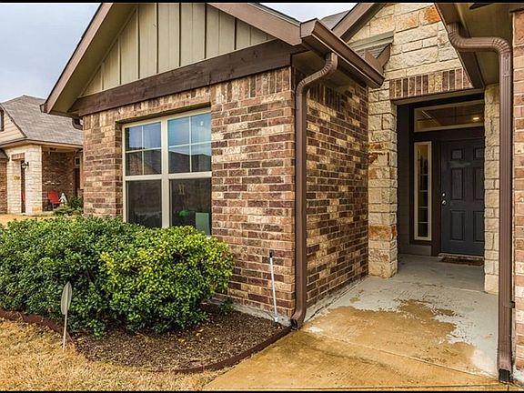 5th image of 8219 Quiet Hollow Dr