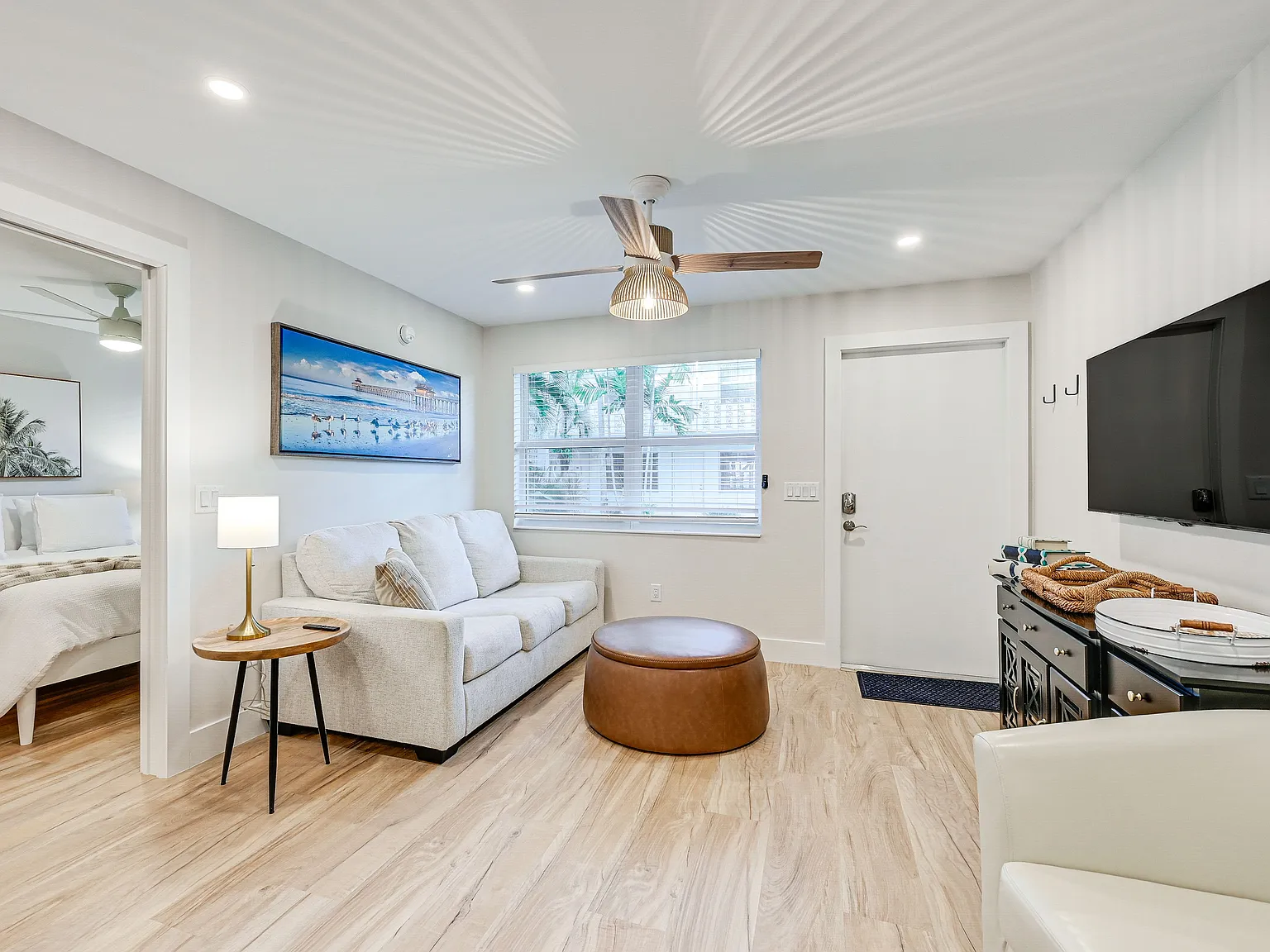 2 bed, 662 sqft, $5,000 — Photo 2