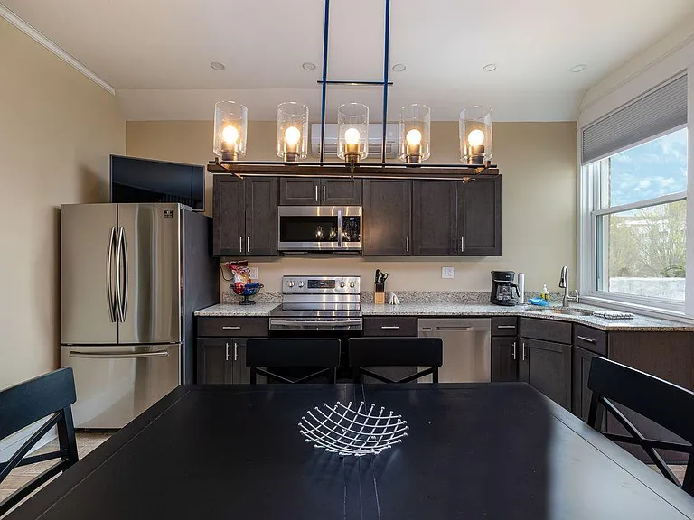 1131 Callowhill St #A — Photo 3