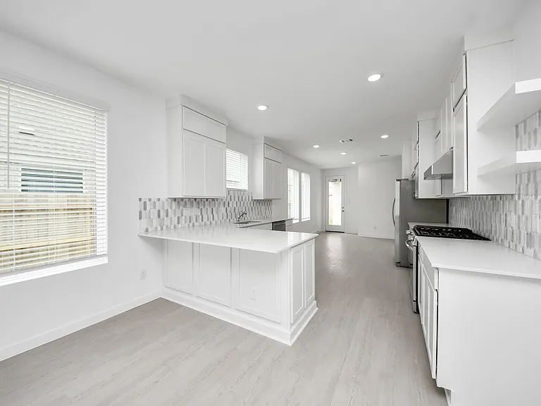 1062 Blue Stone Dr — Photo 26