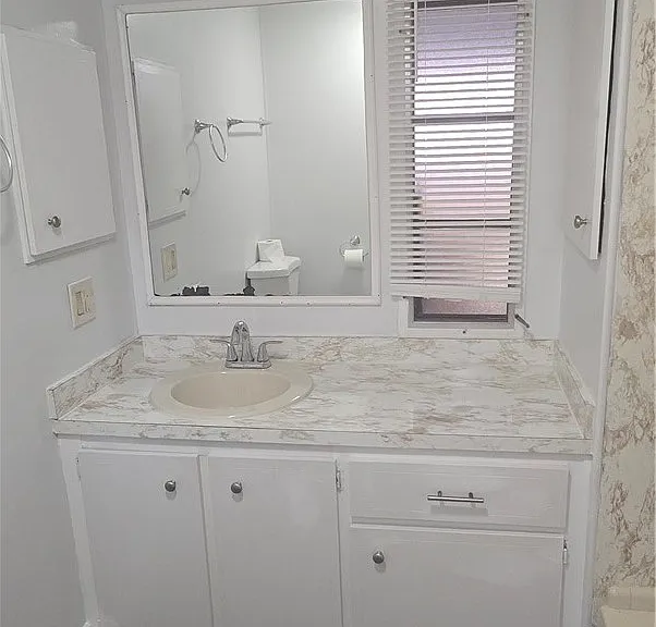 612 Pine Grove Ct — Photo 13
