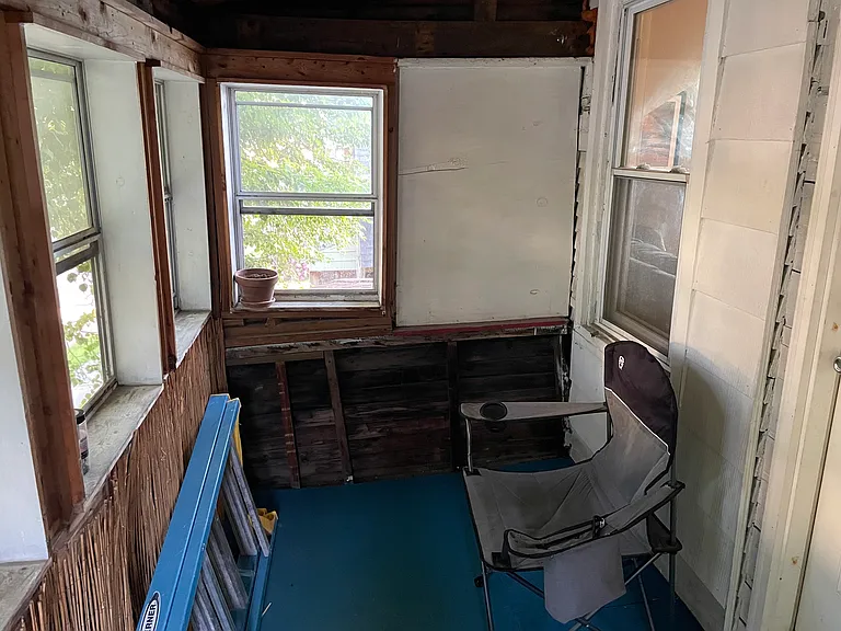 30 Russell St #B — Photo 7
