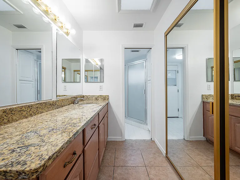 4914 Samoa Cir — Photo 15