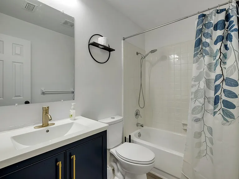 2416 Lanrell Dr — Photo 26