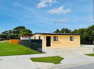 12131 SW 216th St #1, Miami, FL 33177