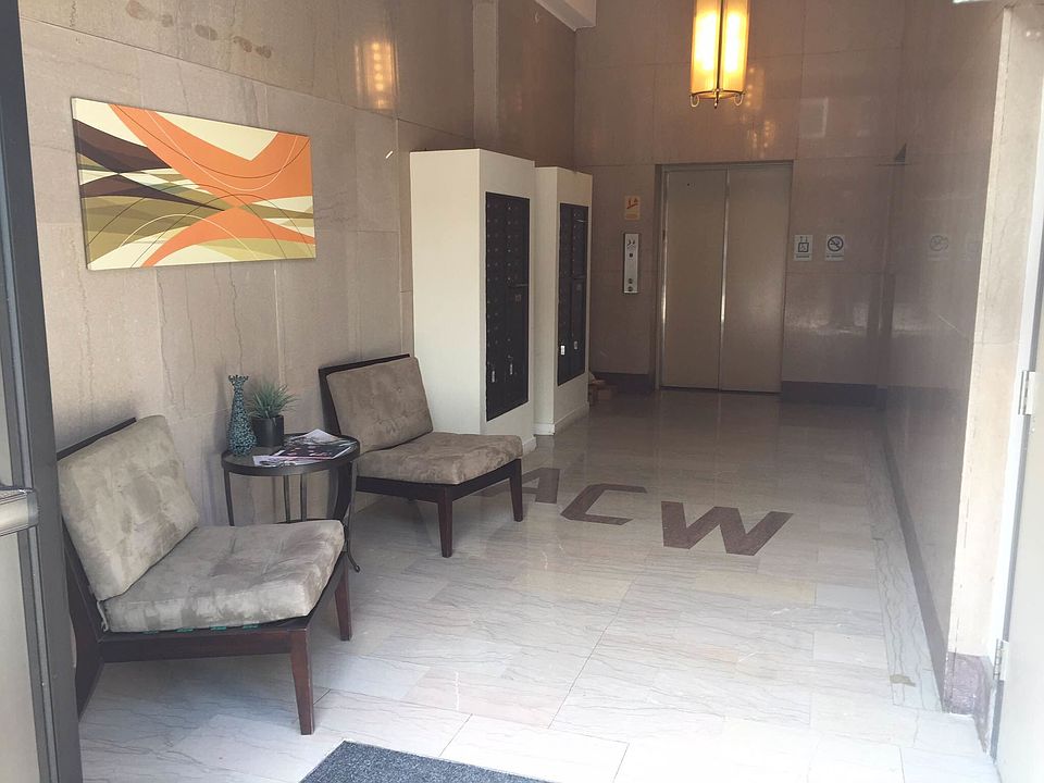 2nd image of 2115 South St APT 206