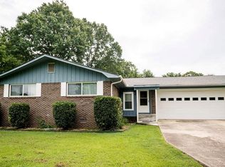 231 Duncan Dr, Russellville, AL 35654