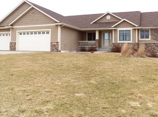 1357 Halo Dr, River Falls, WI 54022