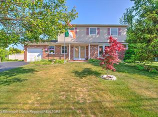 3 Kingsport Dr, Howell, NJ 07731