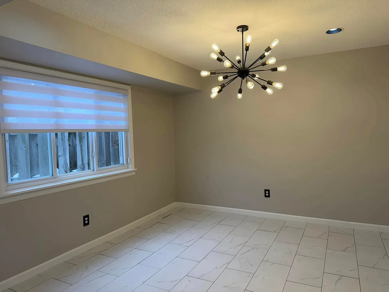 3 bed, 1.5 bath, 1452 sqft, $2,250 — Photo 4