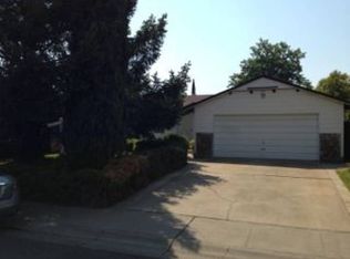 7454 21st St, Sacramento, CA 95822
