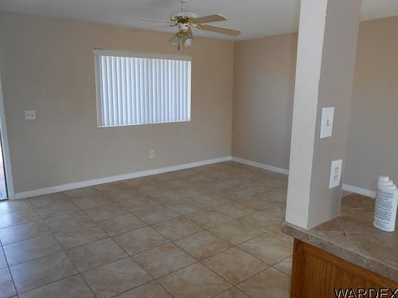 5th image of 3705 N Wells St