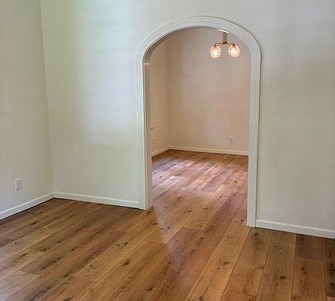 5th image of 9181 McClurg St