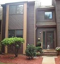 2nd image of 15 Belaire Ct