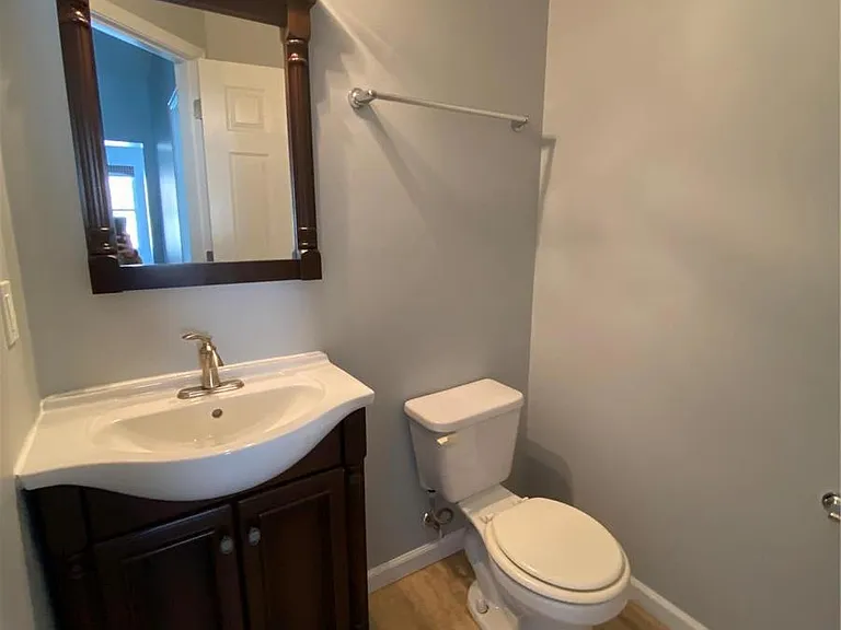 922 New Ballwin Rd — Photo 12