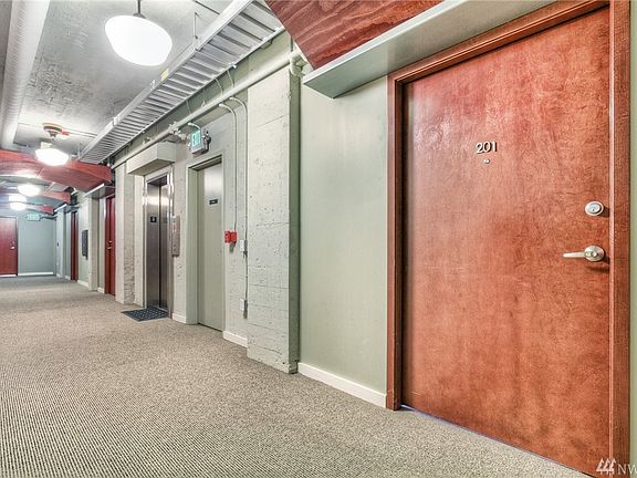 4th image of 744 Market St Unit 201