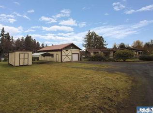 44 Cougar Ln, Port Angeles, WA 98362