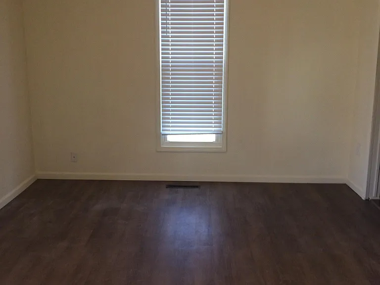 203 W Union St — Photo 7