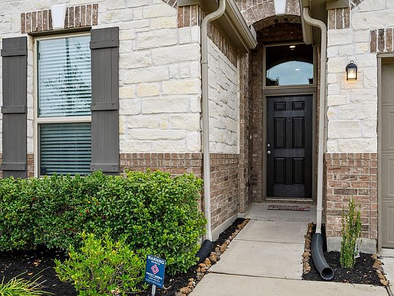 5th image of 8002 Bunch Grass Ln