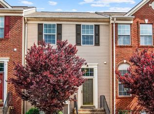 14220 Hunters Run Way, Gainesville, VA 20155